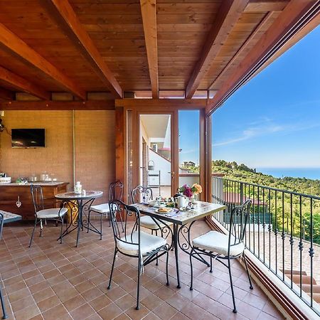 Villa Moreschi Vico Del Gargano Eksteriør billede