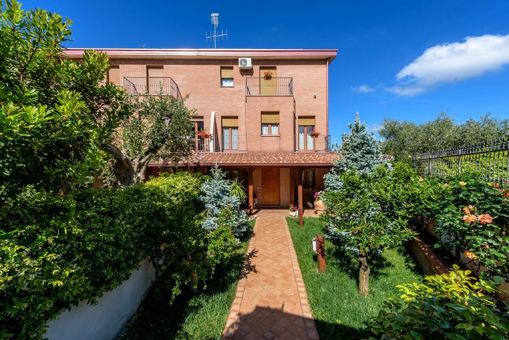 Villa Moreschi Vico Del Gargano Eksteriør billede