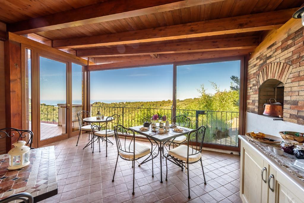 Villa Moreschi Vico Del Gargano Eksteriør billede