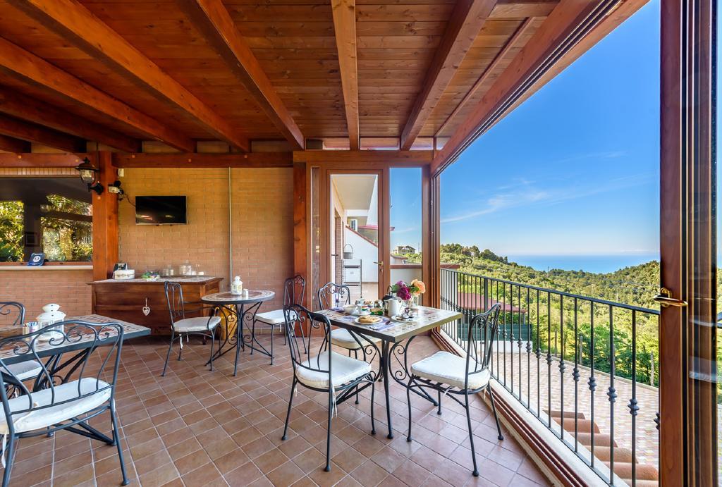 Villa Moreschi Vico Del Gargano Eksteriør billede